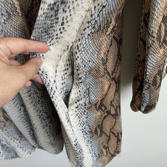 NWT Entro Python Print Babydoll Mini Dress Puff Sleeves Boho Chic Size Large - Picture 7 of 13